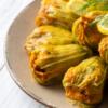 Fiori di zucca ripieni di carne: la ricetta gustosa