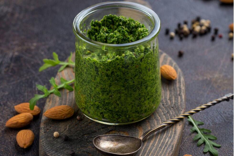 Pesto di rucola e mandorle