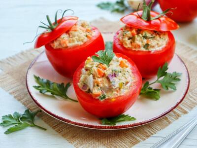 Pomodori ripieni di tonno, la ricetta fredda