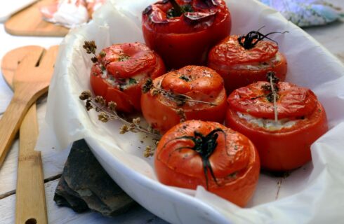 Pomodori ripieni di tonno al forno