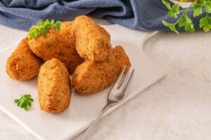 In cucina con Friggy: polpette di baccalà in friggitrice ad aria, croccanti e genuine