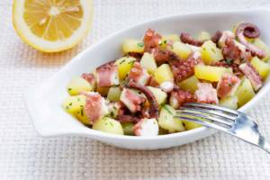 Polpo e patate in insalata: un antipasto fresco e goloso
