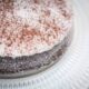 Voglia di cioccolato? Prova la torta tenerina: è irresistibile