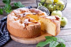 La torta di mele di Antonino Cannavacciuolo è da provare