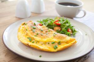 Omelette al formaggio con la ricetta facile: ecco come prepararla