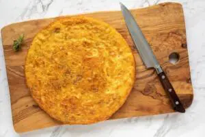 Schiacciata di zucca croccante al forno: perfetta per l'autunno