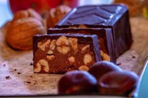 Torrone dei morti: la ricetta con cioccolato e crema di nocciole