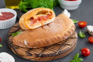 In cucina con Friggy: la ricetta del calzone in friggitrice ad aria, facile da preparare