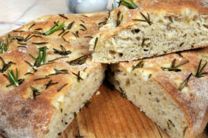 In cucina con Friggy: la ricetta della focaccia in friggitrice ad aria