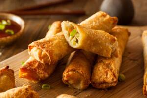 Lumpia: prepariamo gli involtini primavera delle Filippine