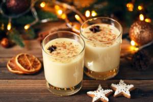 Come fare l’eggnog? La bevanda di Natale