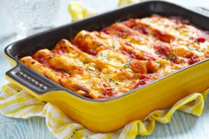 Sfiziosi cannelloni vegan: ragù di soia e besciamella vegetale vi sorprenderanno!