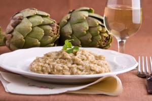 Risotto ai carciofi? Ecco la ricetta, anche con il Bimby!