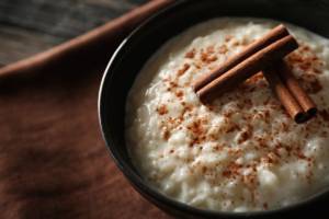 Budino di riso senza lattosio con cannella: un dolce vegano!