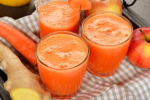 Centrifugato carote, zenzero e mela: un concentrato di energia e vitamine!