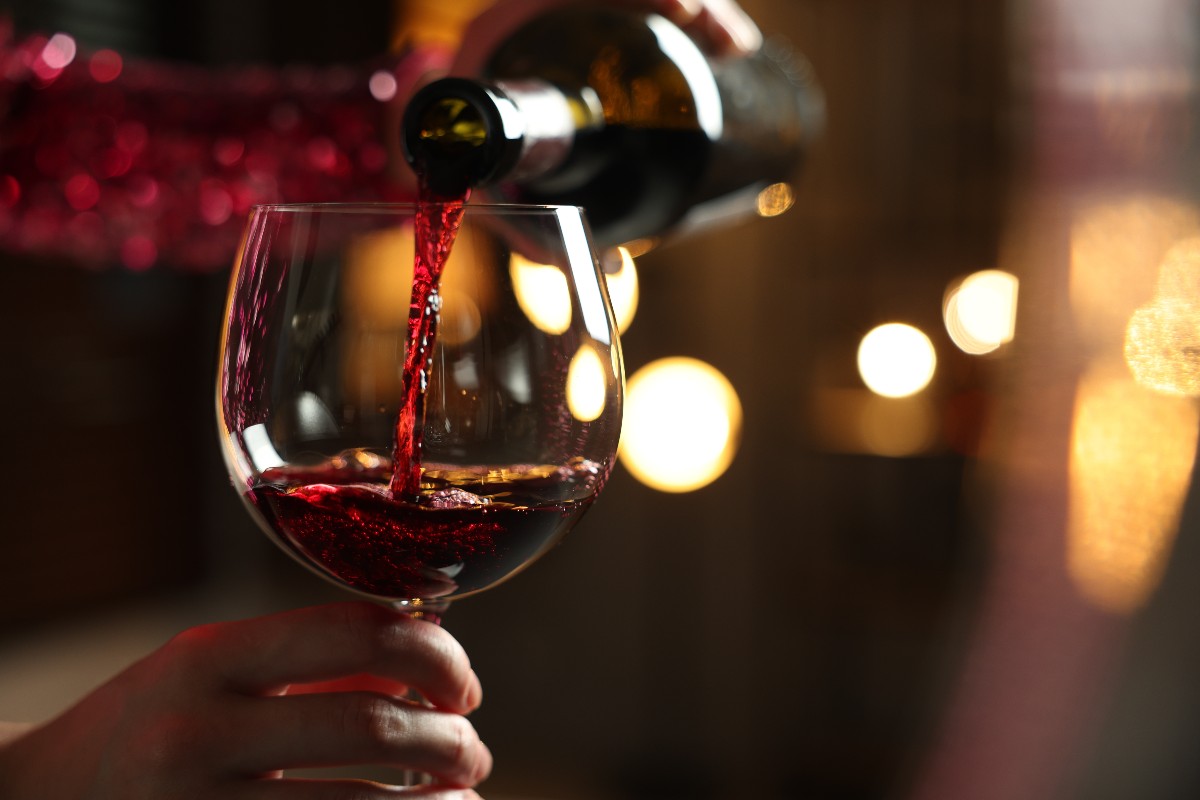Vino rosso in calice
